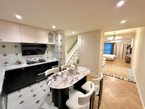 Z홈-푸디 가든-번드 근처