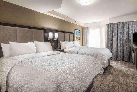 햄프턴 인 & 스위트 채팰 힐/더럼, 에어리어