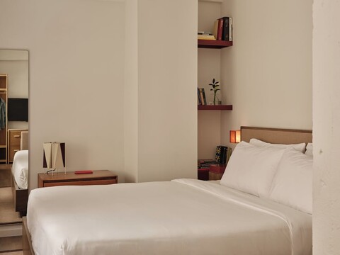 민트 하우스 워싱턴 DC 다운타운 바이 카사