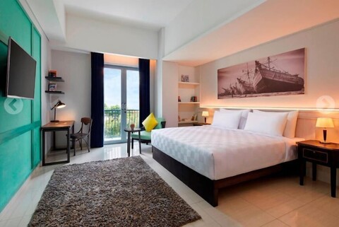 잠불루욱 탐린 호텔