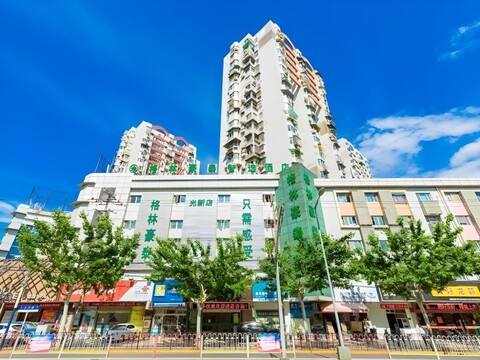 그린트리 인 상하이 광신 로드 퉁지 하스피탈 익스프레스 호텔