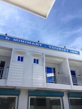 도스 마리아스 투어리스트 인 말라파스쿠아