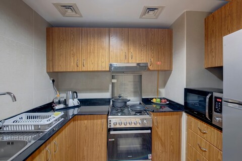 투 시즌스 호텔 & 아파트먼트