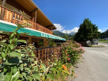 Hôtel-Bar-Restaurant Les Dômes de Miage