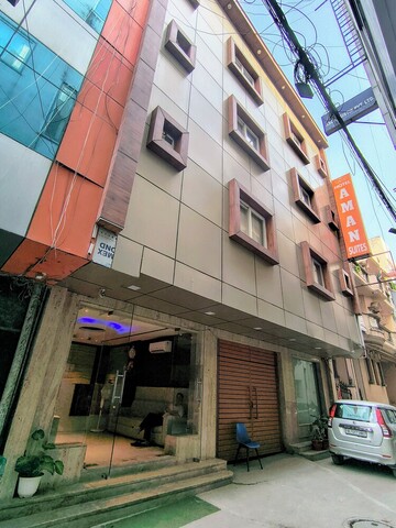 호텔 아만 스위트 앳 IGI 바이 아치 그룹