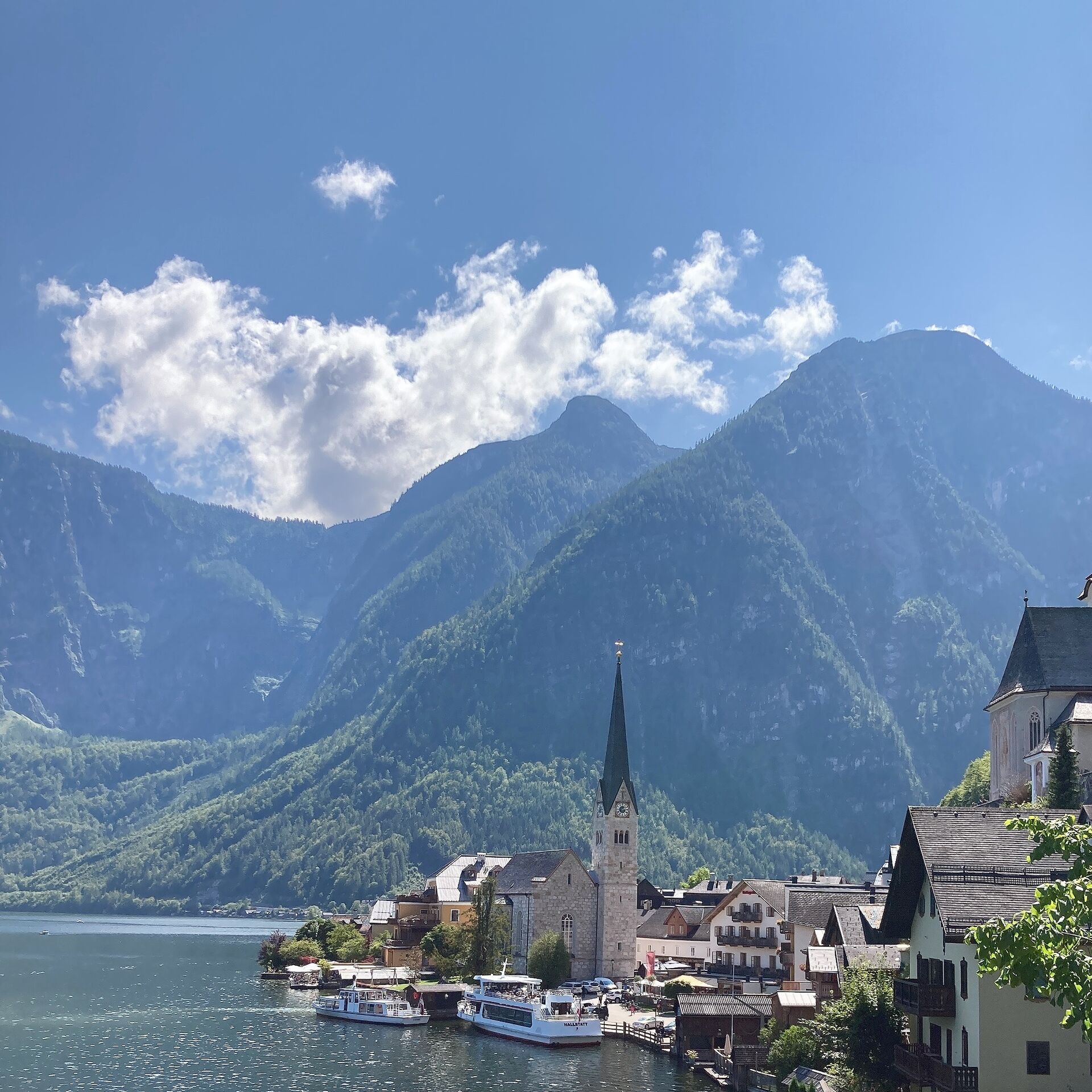 할슈타트를 소규모 밴으로 