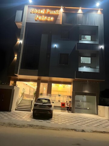 Hotel Punit Palace