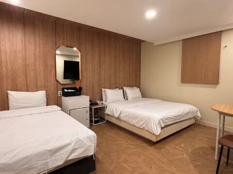 작전동 필름37.2호텔