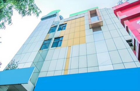 Western Suites Hotel / Spa