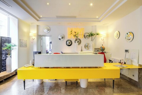 호텔 아스토리아 - 아스토텔