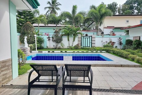 Jewelry Resort and Villas Tagaytay