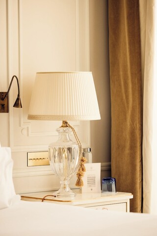 호텔 스플랑디드 로얄 파리 - 를레 & 샤토