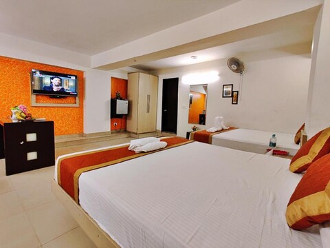 호텔 두르가 인터내셔널