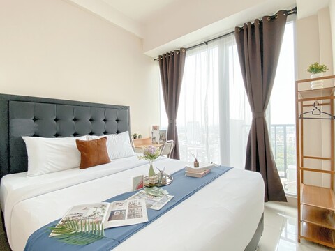 트리 파크 시티 BSD의 미니멀리스트 편안한 스튜디오 아파트먼트