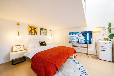 상하이 힐스 & 진 코트야드 B&B