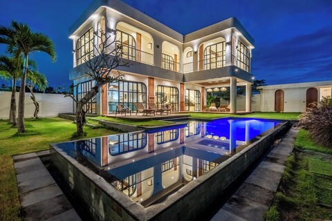 니콜라스 빌라 창구