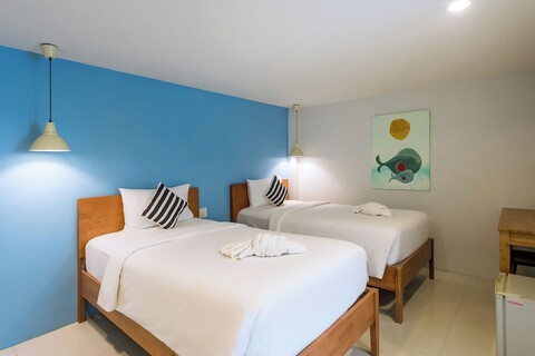 티야 하우스 룸즈 & 카페