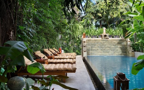 더 커뮤니티 - 시엠립