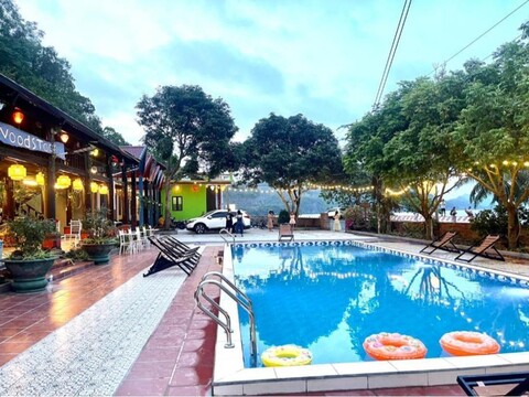 Cat Ba SOL Beach 