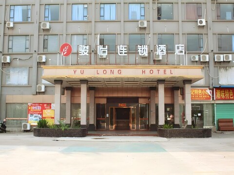 땡크 인 샨동 진안 티안치아오 베이위안 스트리트 샨다 세컨드 호스피탈