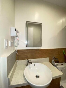 Matina Enclaves Marce's lux condotel