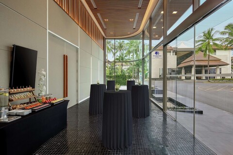 더블트리 바이 힐튼 푸켓 반타이 리조트