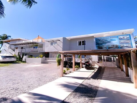 벨라스 게스트 하우스