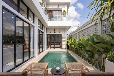 레이드 백 빌라