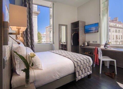 호텔 카레 뷰 포르