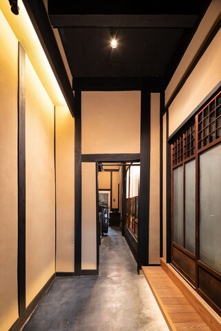 츠무기 하치조미나모토초