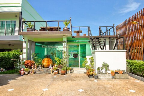 OYO 242 Baan Noppadol Hua Hin Resort