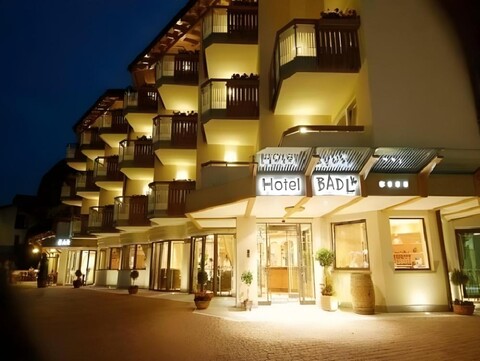 DAS BADL - Smart Retreat AO