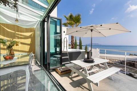 남해 림씨사이드 풀빌라