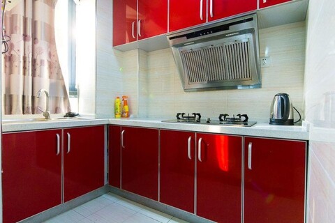 Love apartment (wuhan jianghan road subway station store)