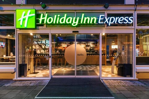 홀리데이 인 익스프레스 드레스덴 첸트룸 바이 IHG