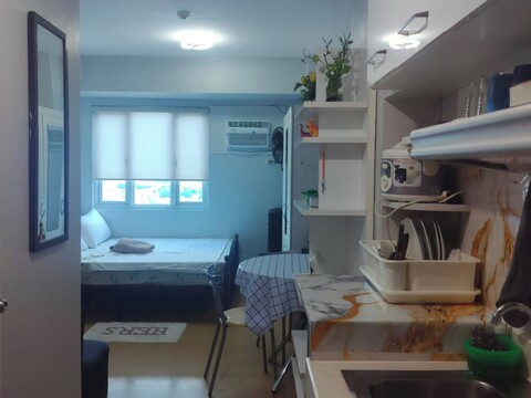 17층 타워 D의 텀스 엠플레이스 스테이케이션