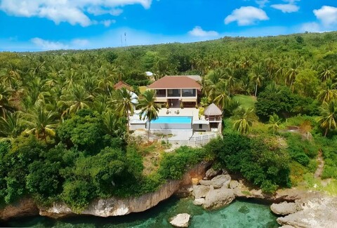 레드도어즈 앳 호마 리조트 호텔