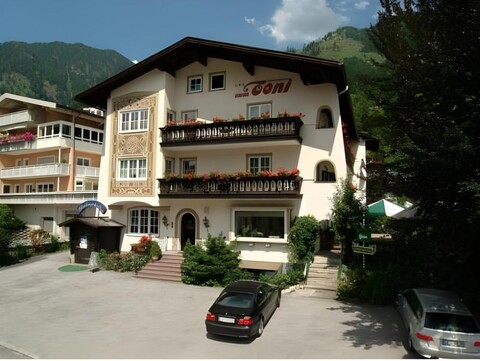 Hotel zum Toni