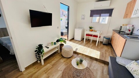 아파르타멘토 말라가 히메나, 앳 홈 코스타 델 솔