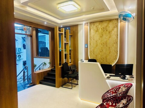 호텔 딥 팰리스