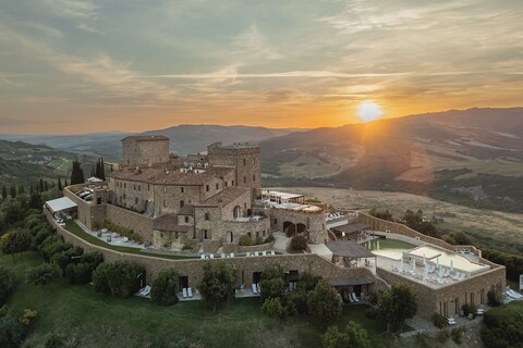 카스텔로 디 벨로나 리조트 써멀 스파 & 와이너리