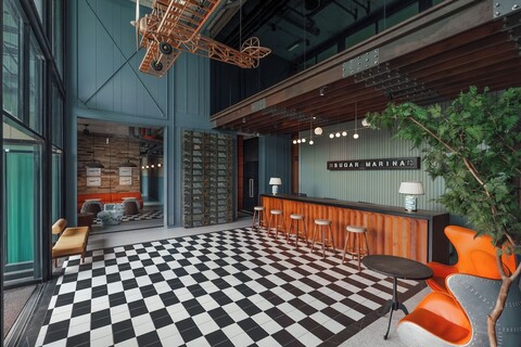 슈가 마리나 호텔 - AVIATOR - 푸켓 공항