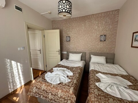 패밀리 인 부하라 오텔