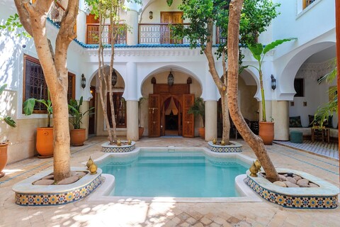 리아드 아스라리