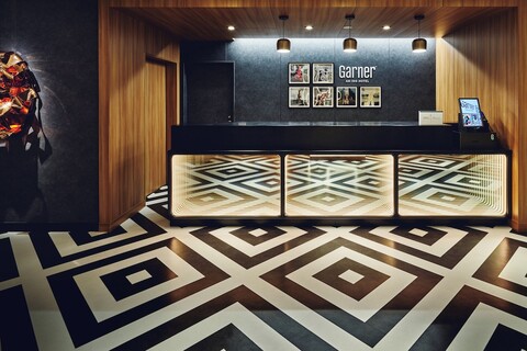 가너 오사카 혼마치 스테이션 바이 IHG