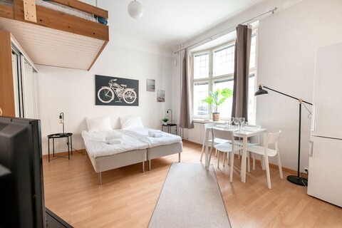 세컨드홈스 캄피 스튜디오