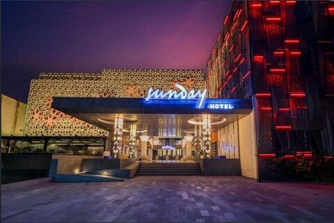 선데이 호텔 아르시카 선셋 로드