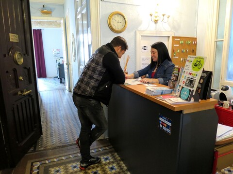 호스탈 발메스 센트로