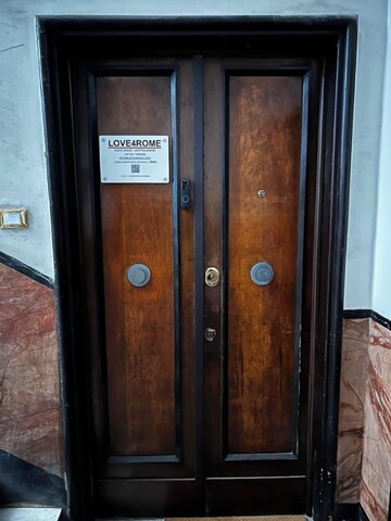 러브4로마 게스트 하우스