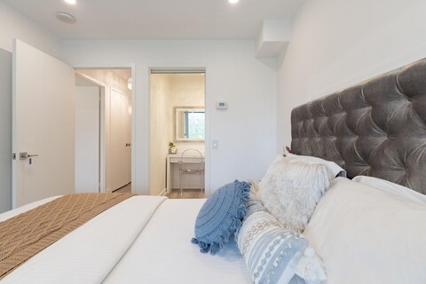 리벳스테이즈 - 댄 레키